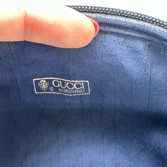 GUCCI VINTAGE EUC GG NAVY COATED CANVAS COSMETIC POUCH - Picture 9 of 11